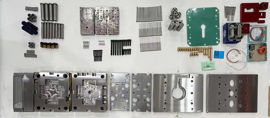 Mould disassembled into all its components for inspection