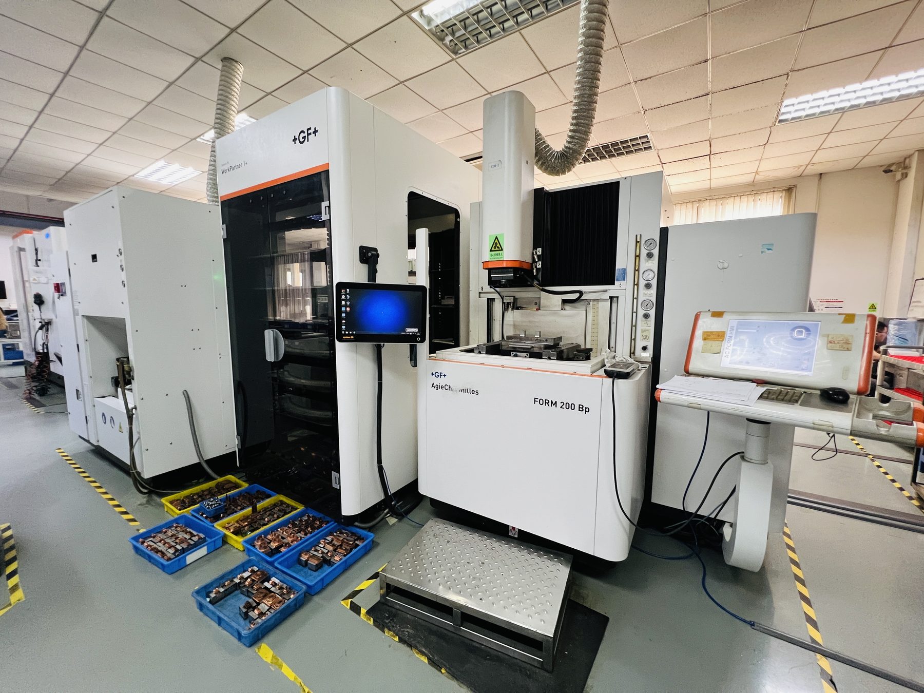 Senkerodiermaschine FORM 200 Bp bei Green Sun